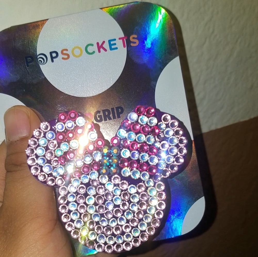 Minnie mouse popsocket blinged out
